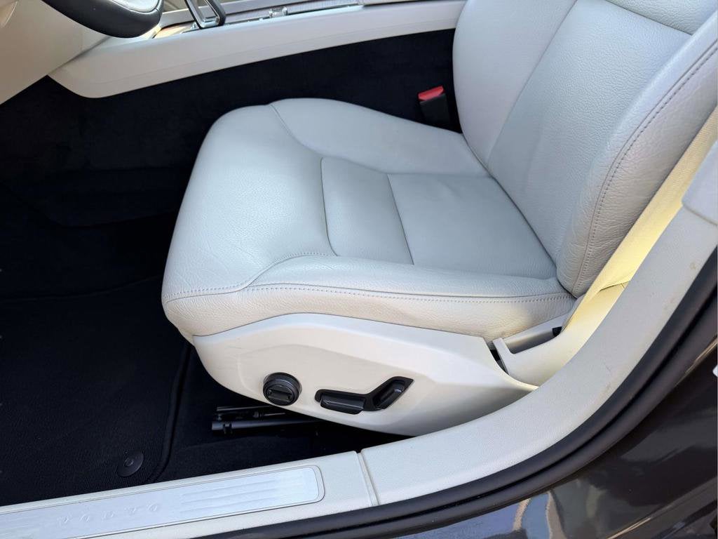 2022 Volvo S60 B5 Momentum