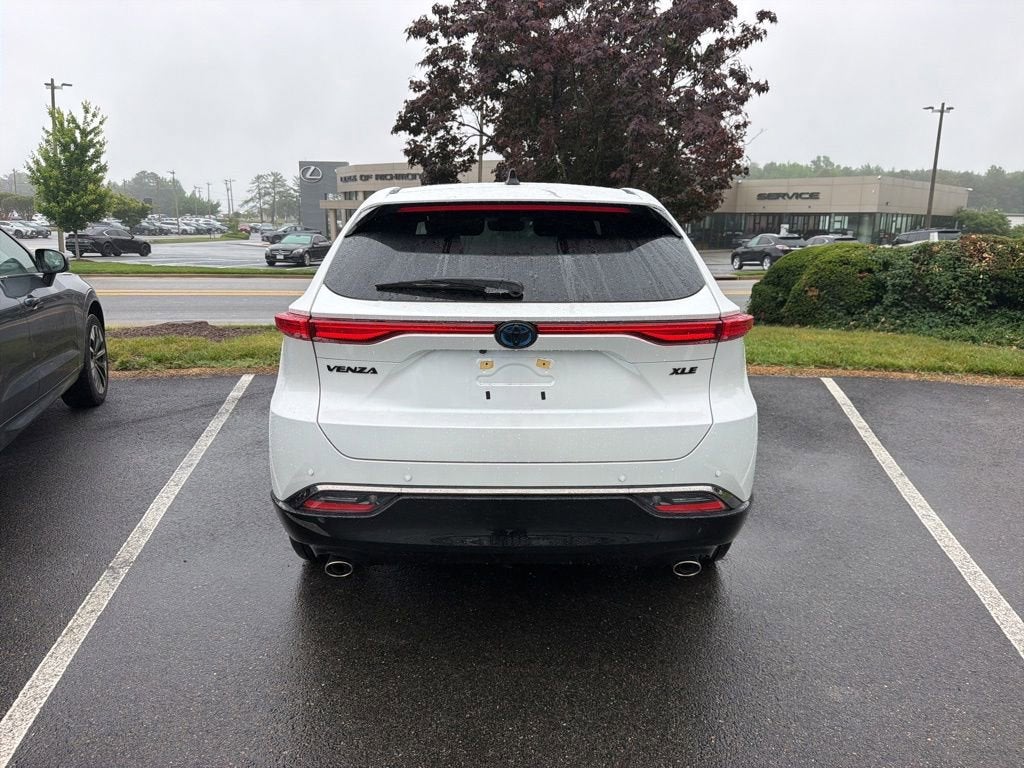 2024 Toyota Venza Nightshade