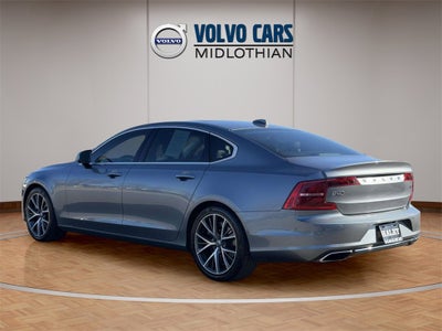 2018 Volvo S90 T6 Momentum