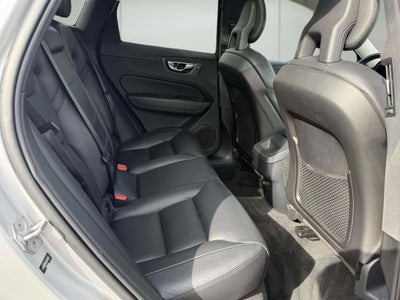 2018 Volvo XC60 T5 Momentum
