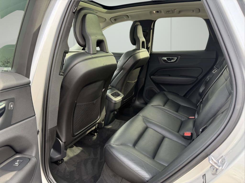 2018 Volvo XC60 T5 Momentum