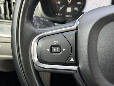 2018 Volvo XC60 T5 Momentum