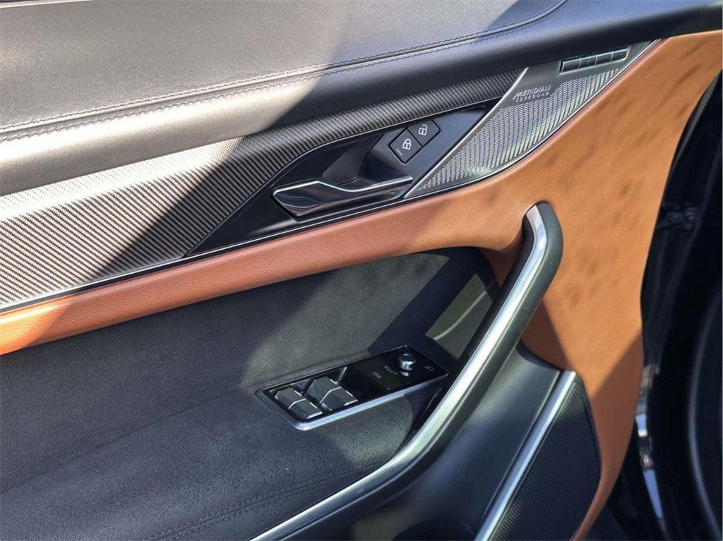 2021 Jaguar F-PACE SVR