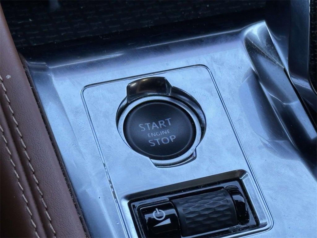 2021 Jaguar F-PACE SVR