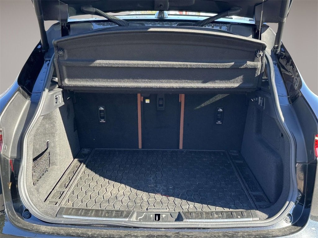 2021 Jaguar F-PACE SVR