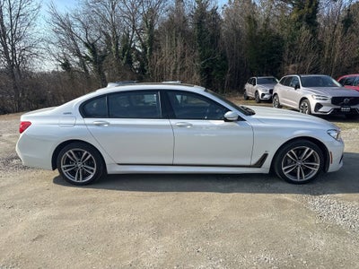 2018 BMW 7 Series 740e xDrive iPerformance