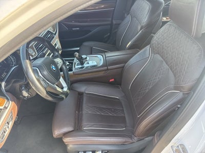 2018 BMW 7 Series 740e xDrive iPerformance