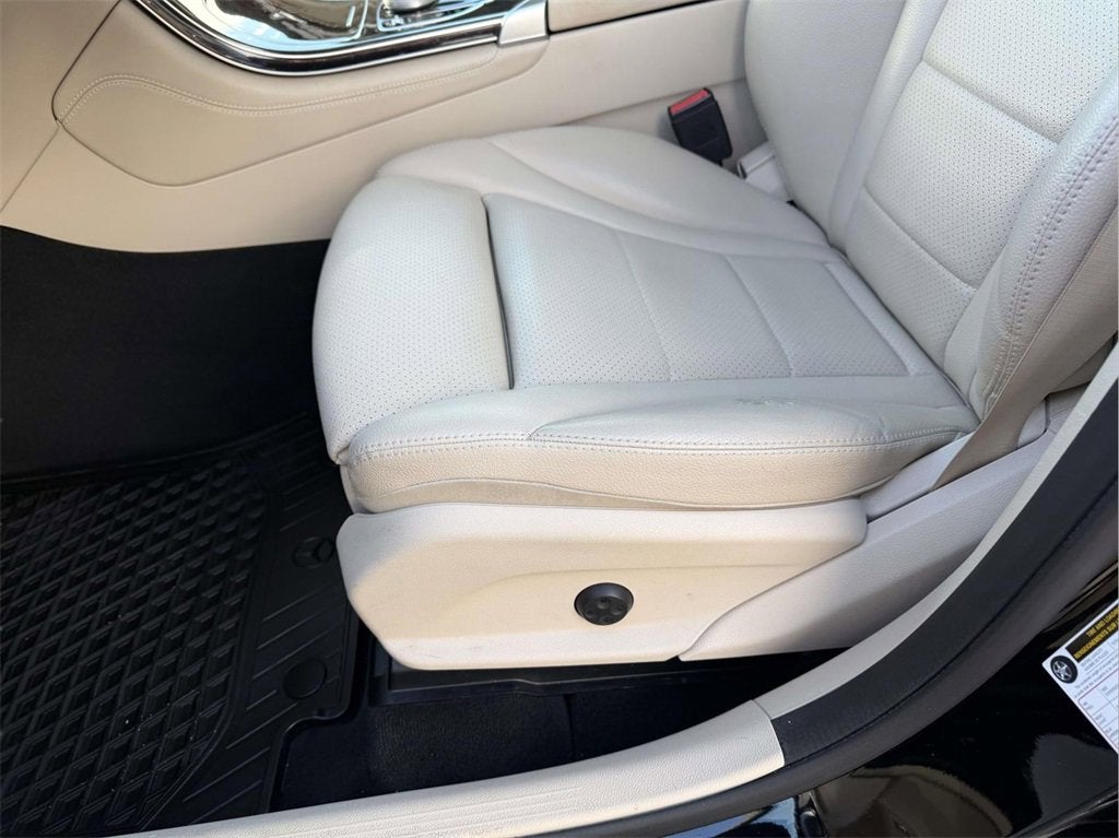 2019 Mercedes-Benz GLC GLC 300