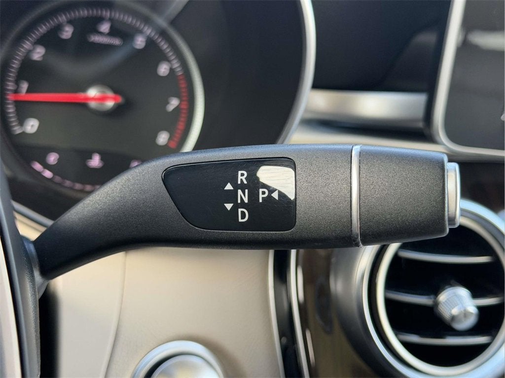 2019 Mercedes-Benz GLC GLC 300