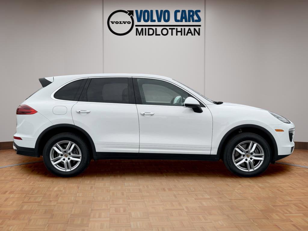 2016 Porsche Cayenne Base