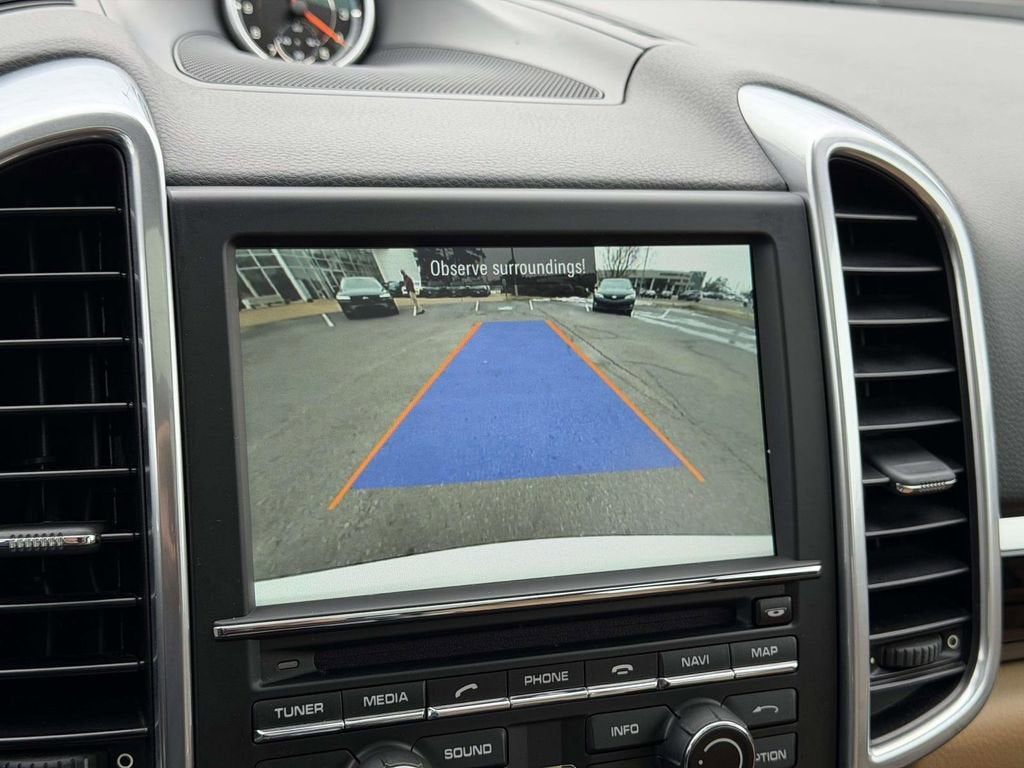 2016 Porsche Cayenne Base