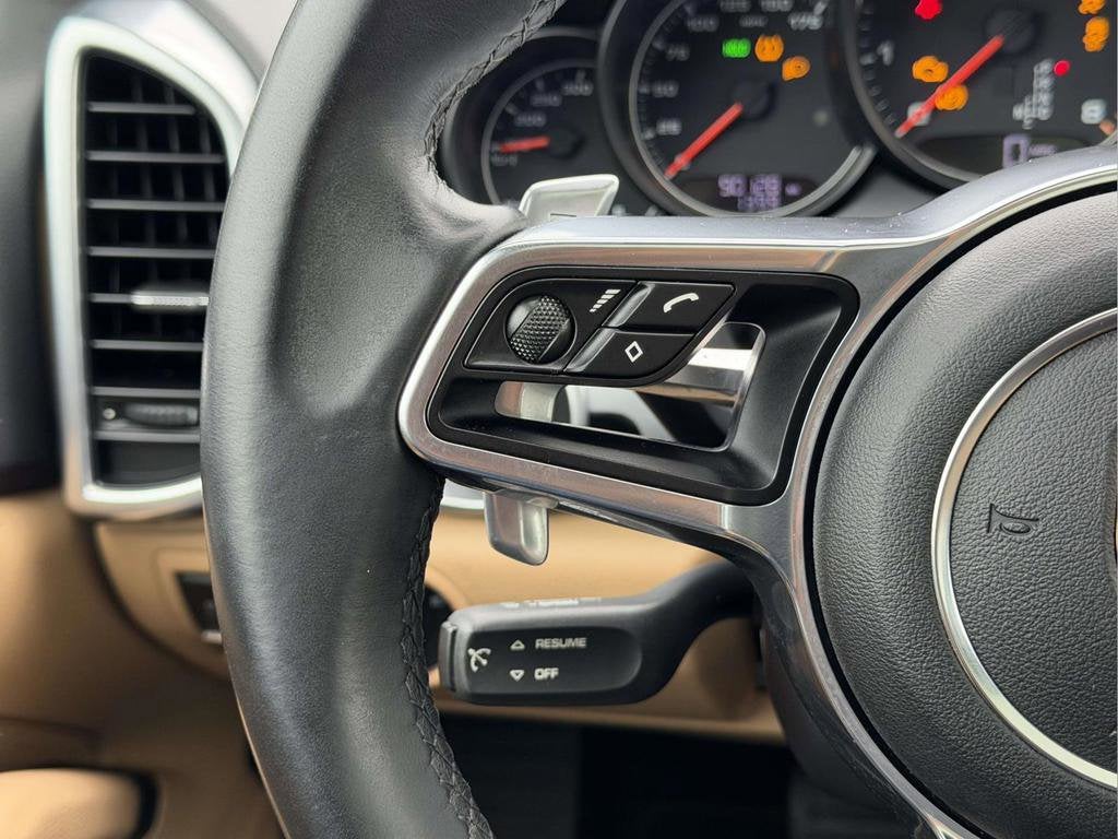 2016 Porsche Cayenne Base