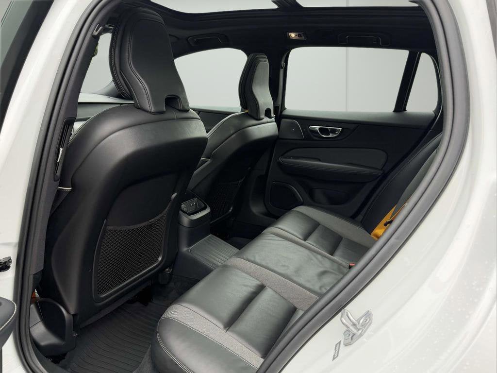 2021 Volvo V60 T8 Polestar