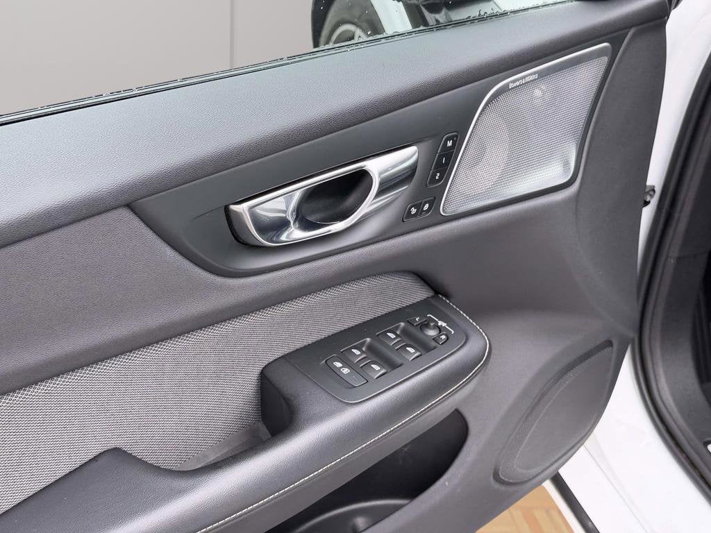 2021 Volvo V60 T8 Polestar