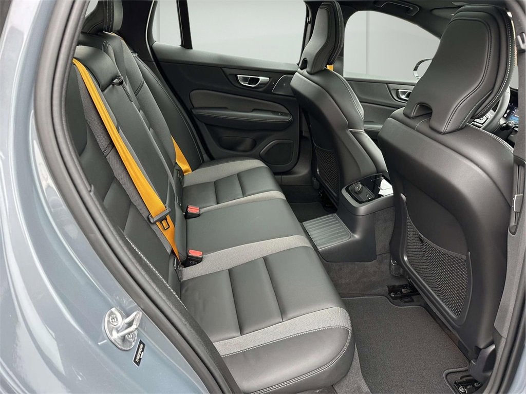 2024 Volvo V60 Recharge Plug-In Hybrid T8 Polestar