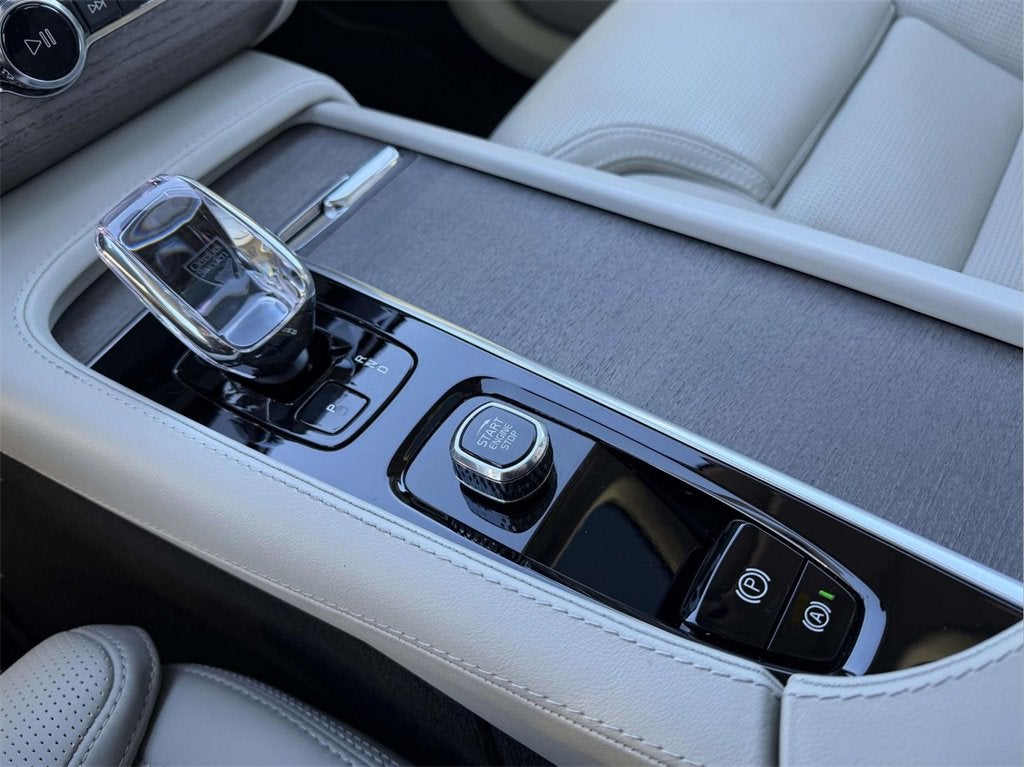 2023 Volvo XC90 Ultimate