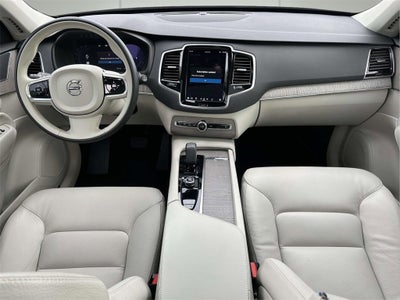 2024 Volvo XC90 B6 Plus Bright Theme
