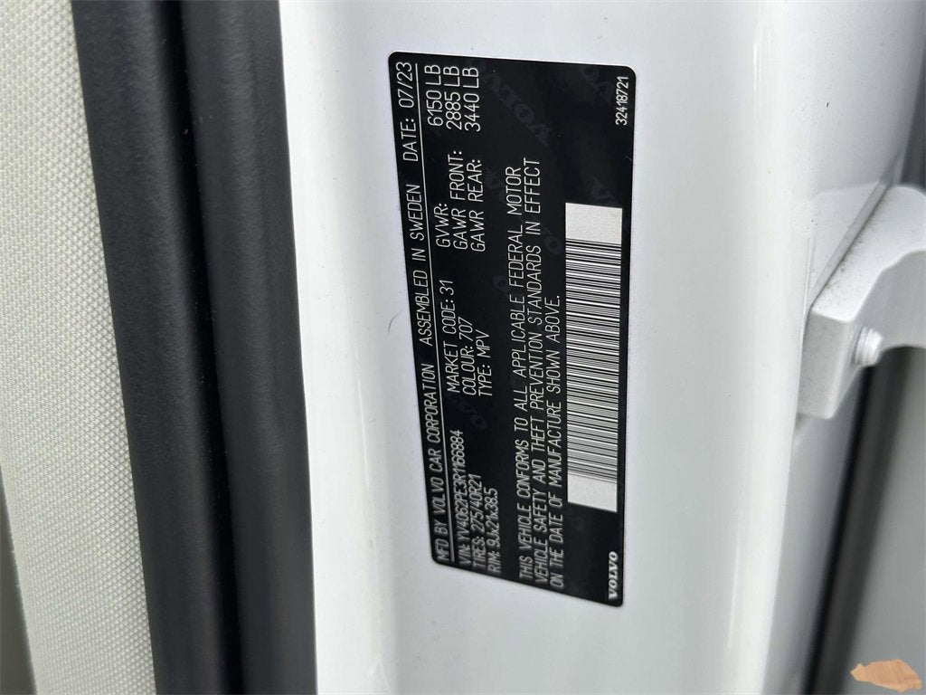 2024 Volvo XC90 B6 Plus Bright Theme