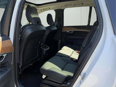2024 Volvo XC90 B6 Plus Bright Theme