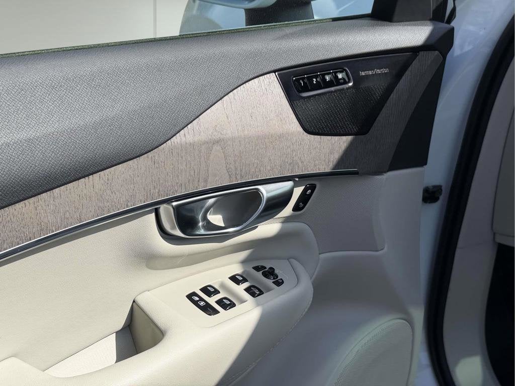 2023 Volvo XC90 B6 Plus 7-Seater