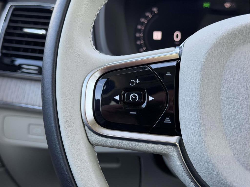 2023 Volvo XC90 B6 Plus 7-Seater