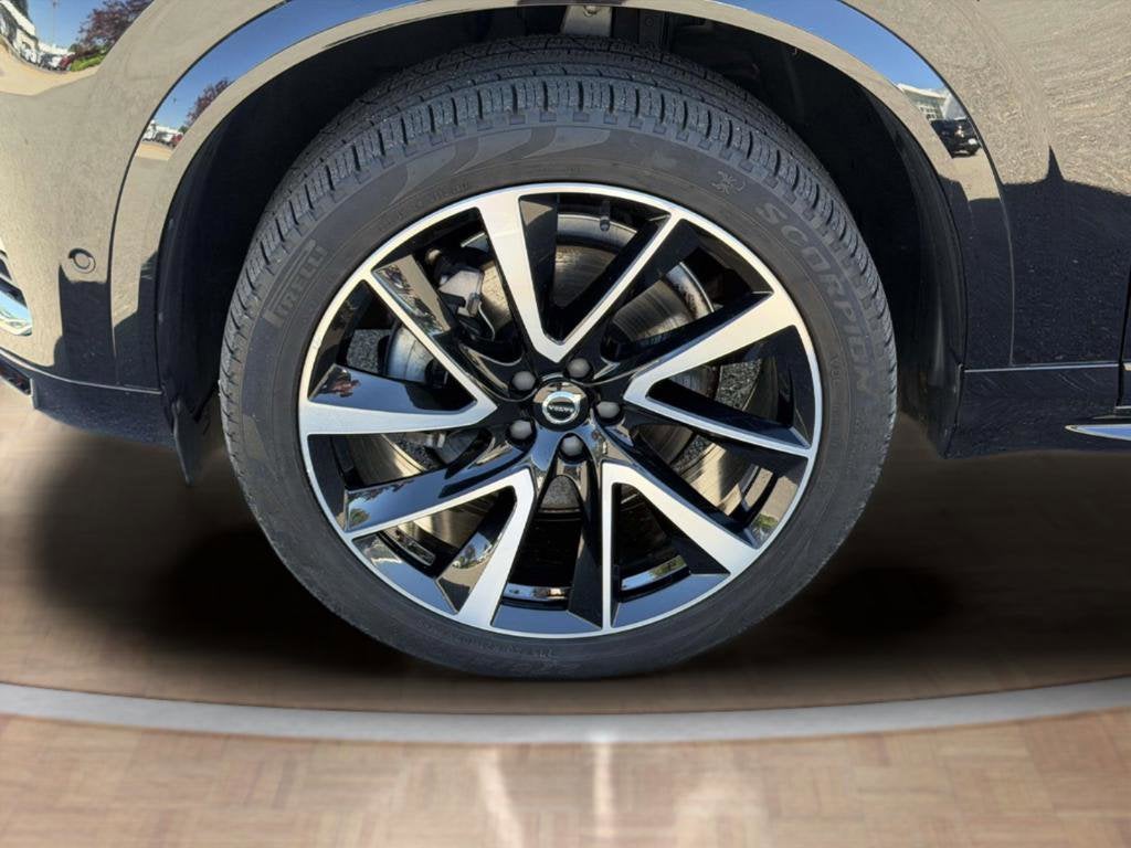 2023 Volvo XC90 B6 Plus 7-Seater