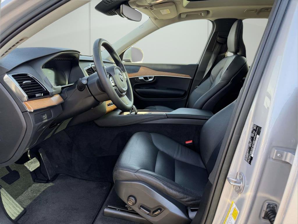 2023 Volvo XC90 B6 Plus 7-Seater