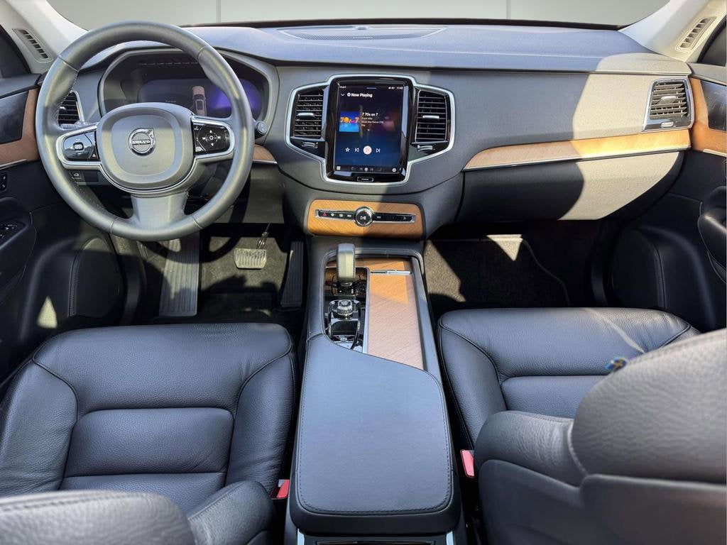 2023 Volvo XC90 B6 Plus 7-Seater