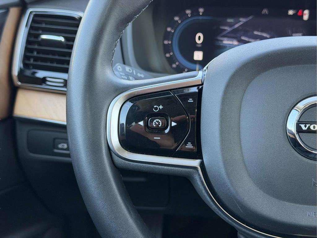 2023 Volvo XC90 B6 Plus 7-Seater