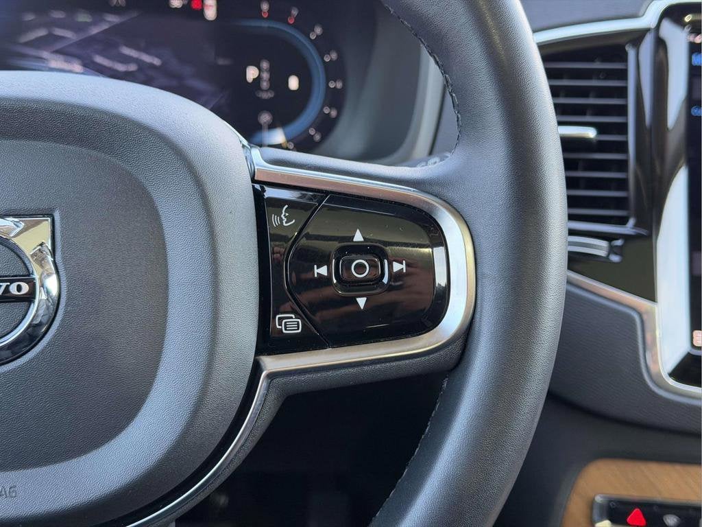 2023 Volvo XC90 B6 Plus 7-Seater