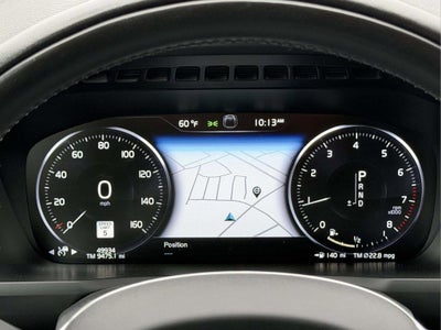 2022 Volvo XC90 T5 Momentum