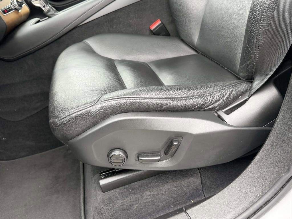 2022 Volvo XC90 T5 Momentum