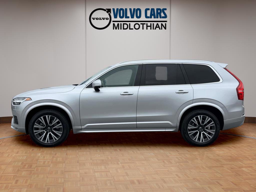 2022 Volvo XC90 T5 Momentum