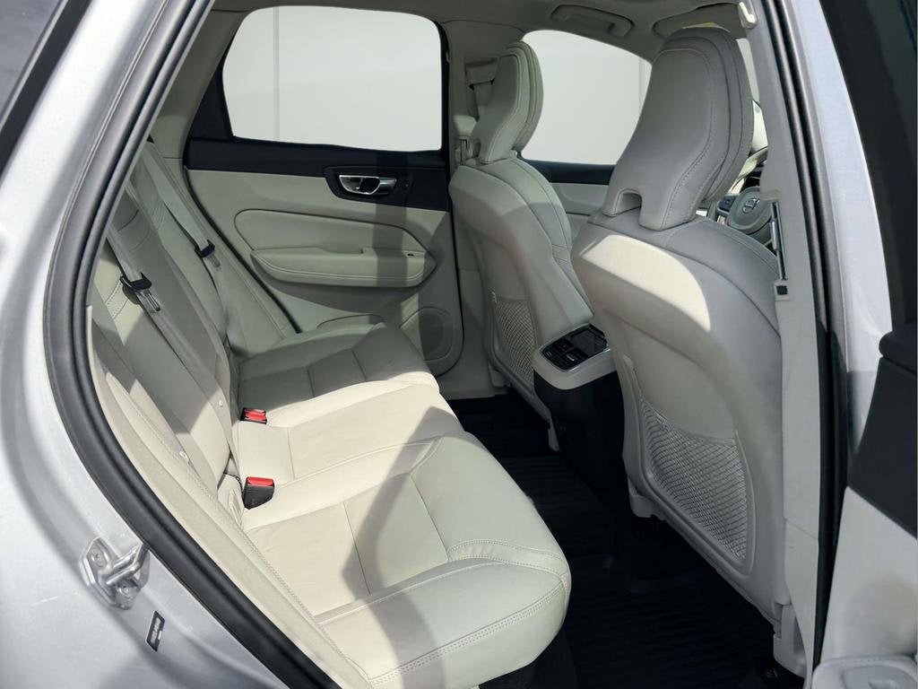 2021 Volvo XC60 T5 Inscription
