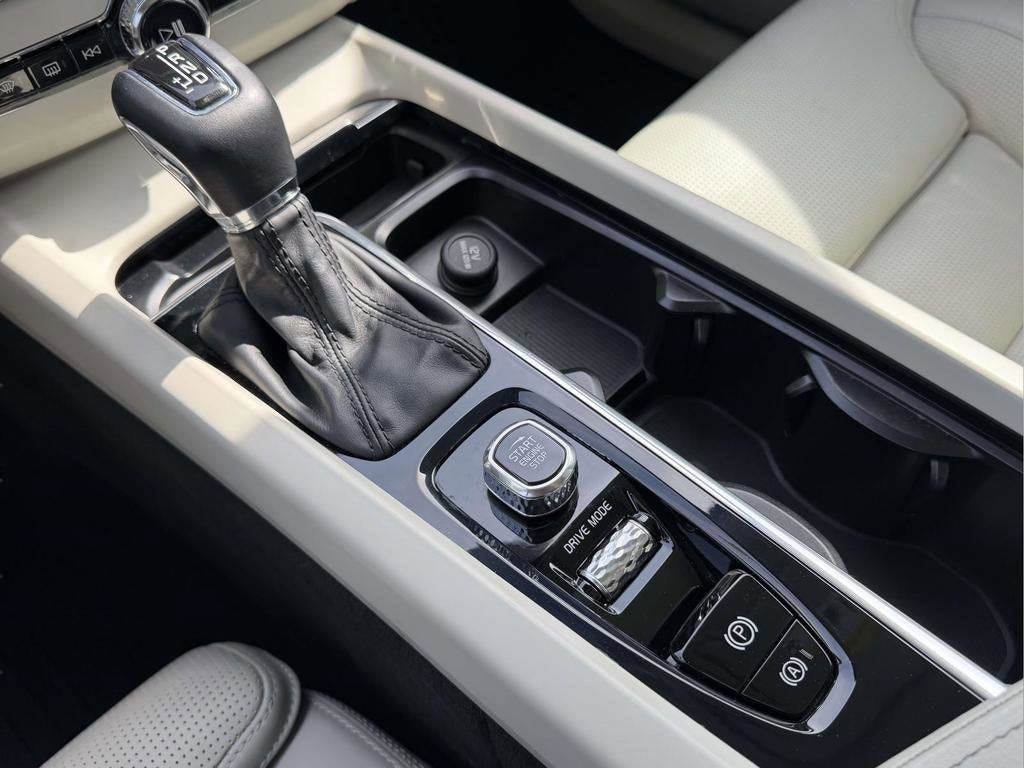 2021 Volvo XC60 T5 Inscription