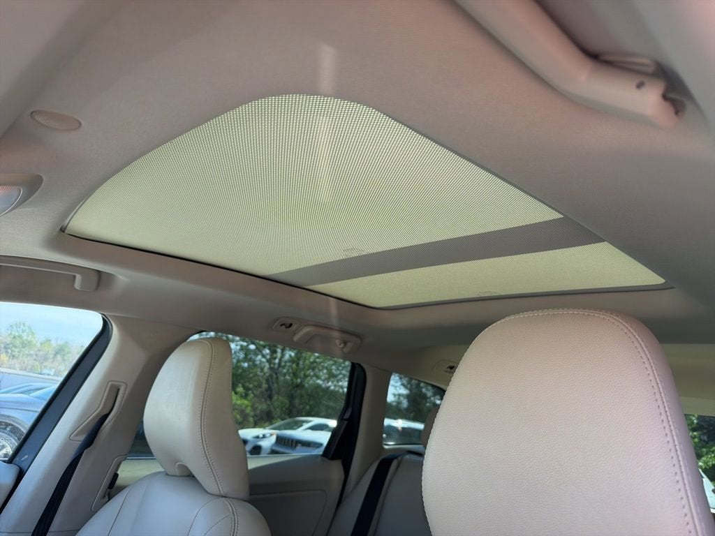 2016 Volvo XC60 T5 Premier