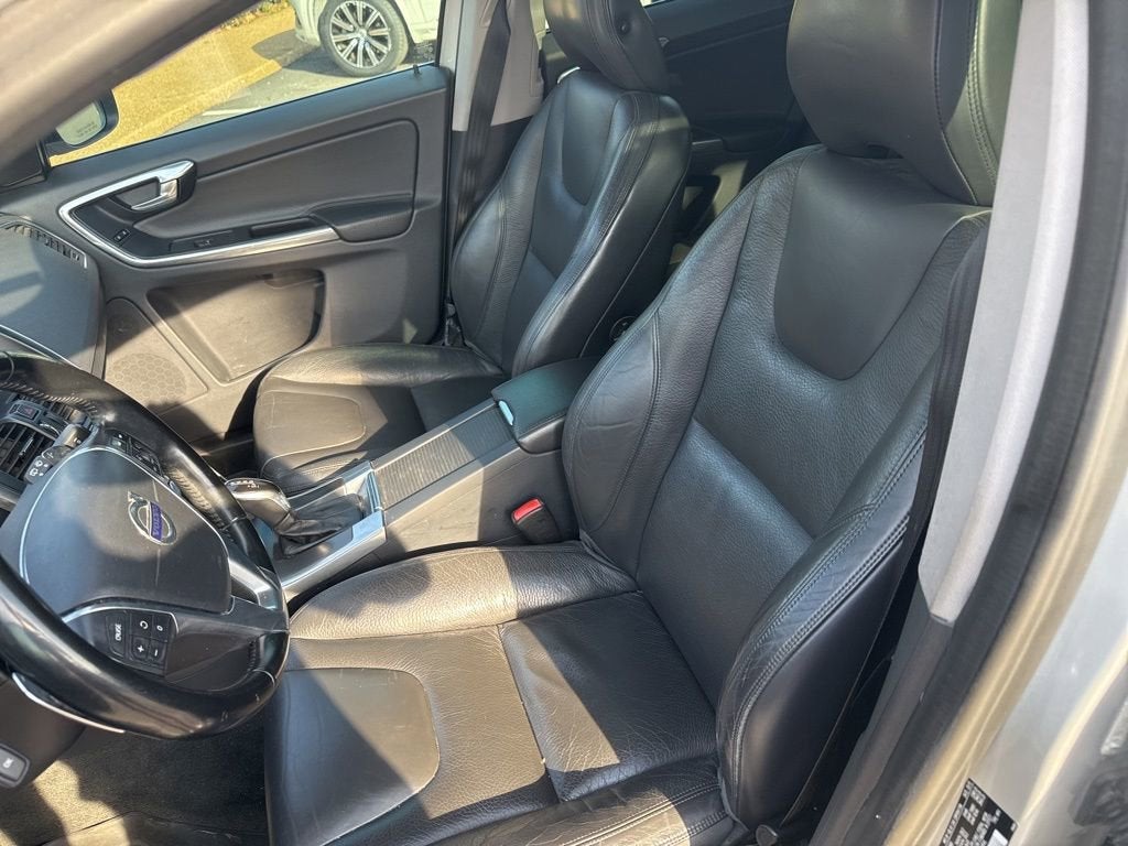 2014 Volvo XC60 T6 Platinum