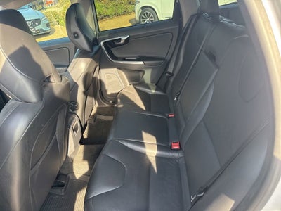 2014 Volvo XC60 T6 Platinum