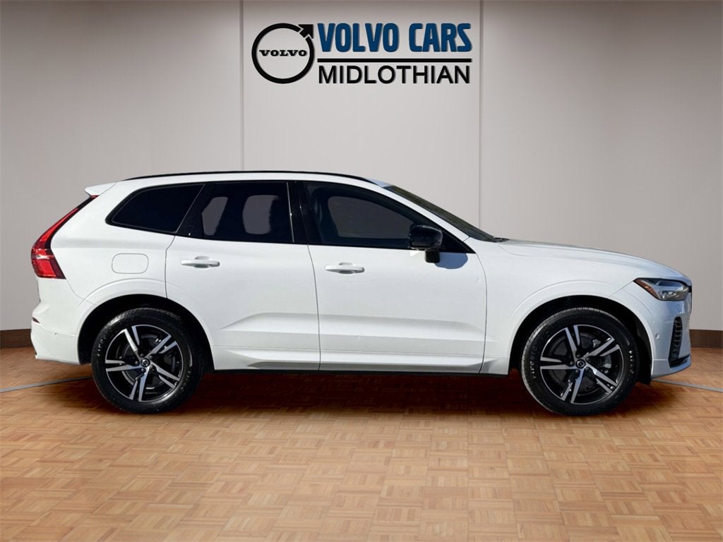 2022 Volvo XC60 Recharge Plug-In Hybrid T8 R-Design