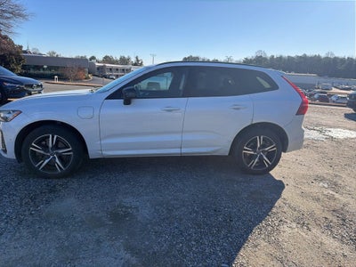 2022 Volvo XC60 Recharge Plug-In Hybrid T8 R-Design