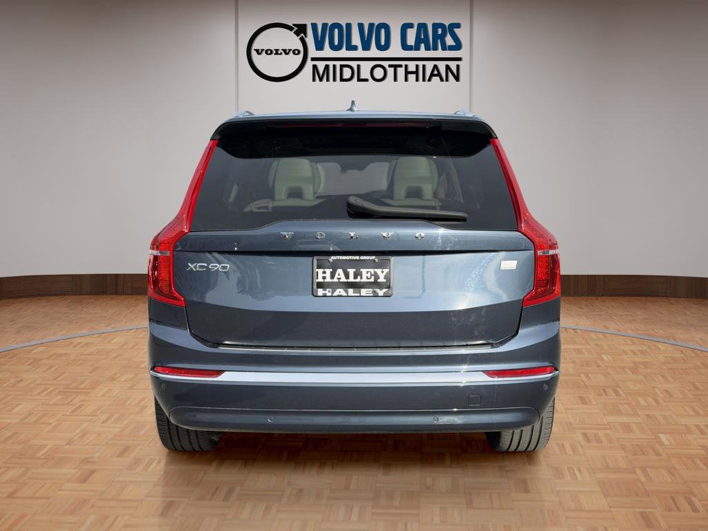 2024 Volvo XC90 Recharge Plug-In Hybrid T8 Plus Bright Theme 7 Passenger