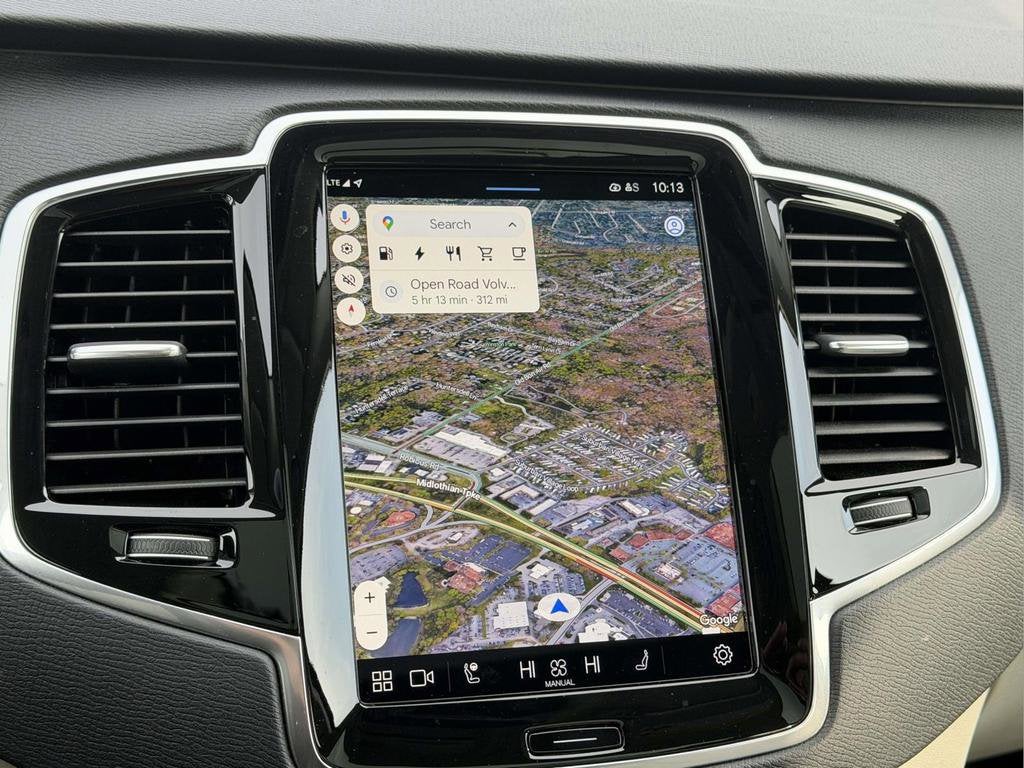 2024 Volvo XC90 Recharge Plug-In Hybrid T8 Plus Bright Theme 7 Passenger