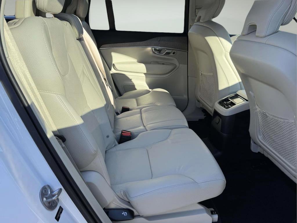 2024 Volvo XC90 Recharge Plug-In Hybrid T8 Plus Bright Theme 7 Passenger