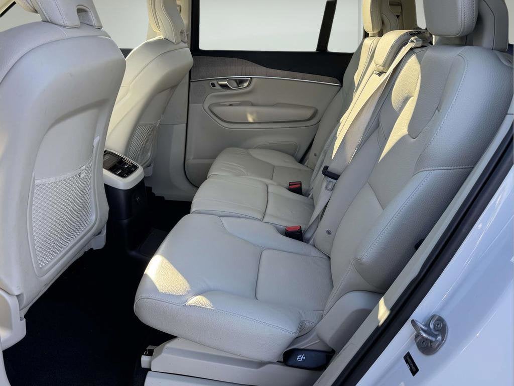 2024 Volvo XC90 Recharge Plug-In Hybrid T8 Plus Bright Theme 7 Passenger