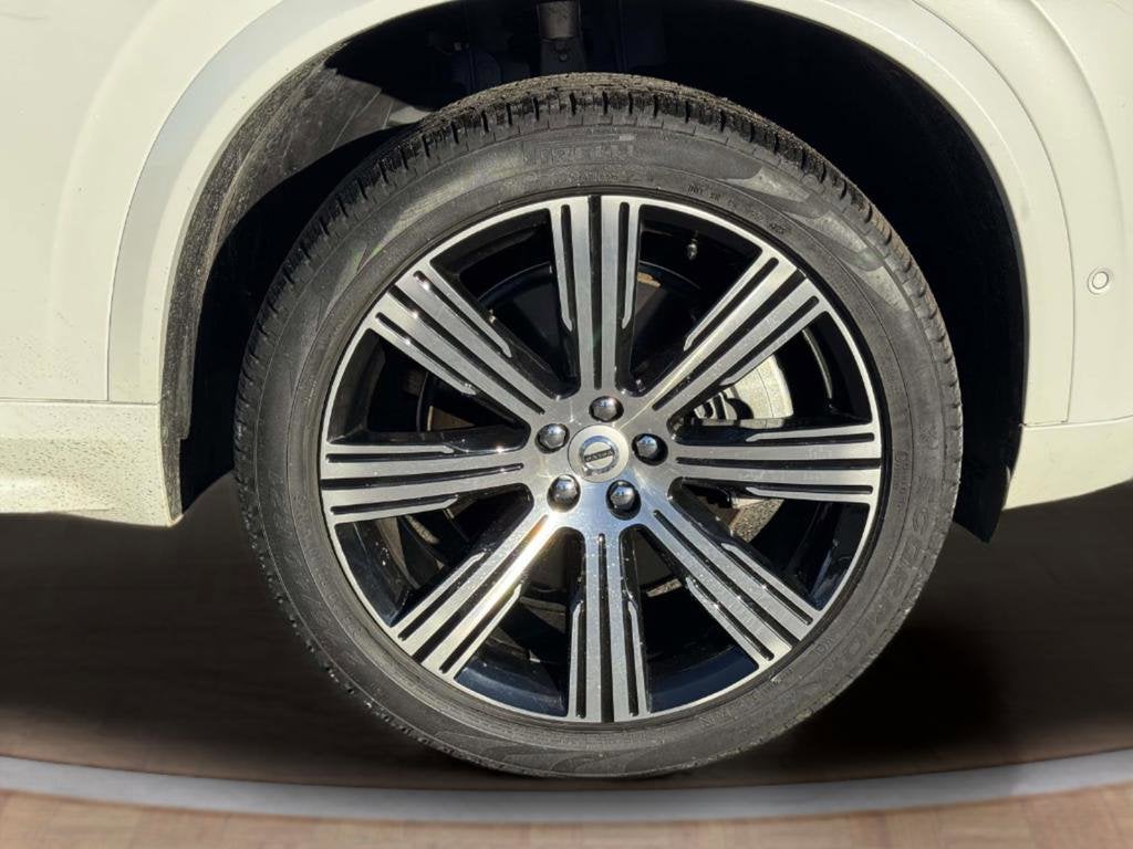 2024 Volvo XC90 Recharge Plug-In Hybrid T8 Plus Bright Theme 7 Passenger