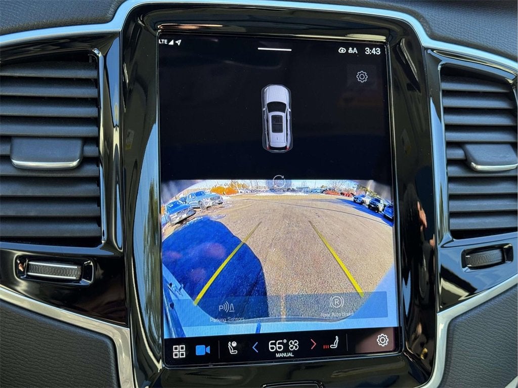 2024 Volvo XC90 Recharge Plug-In Hybrid T8 Plus Bright Theme 7 Passenger