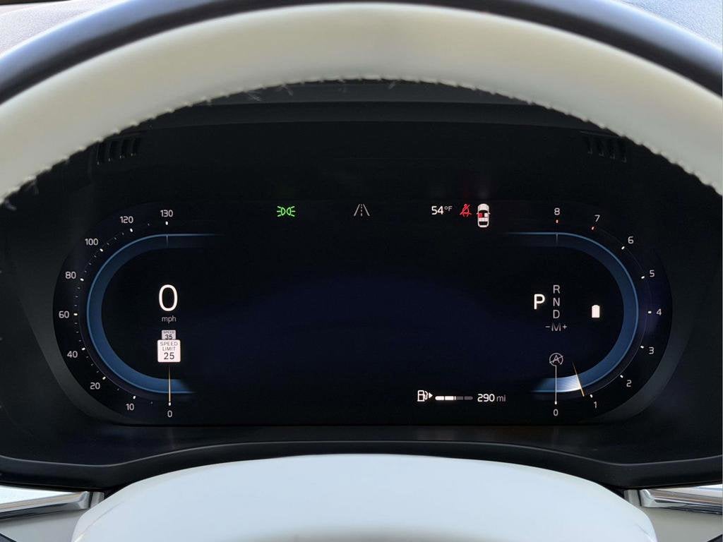 2023 Volvo XC60 B5 Core