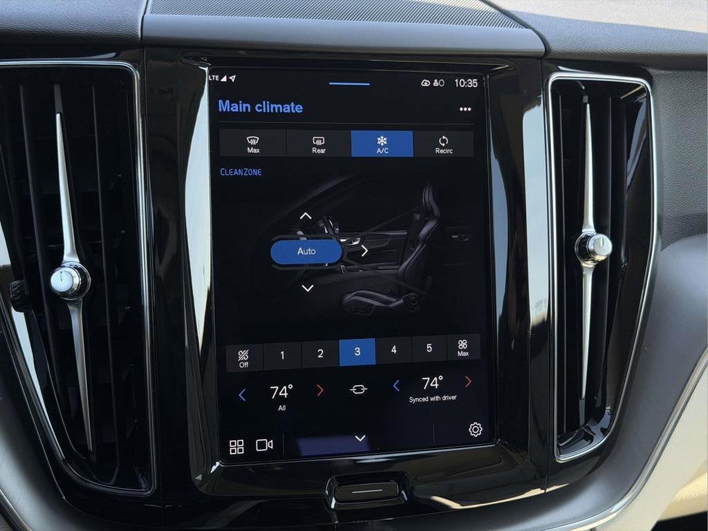 2023 Volvo XC60 B5 Core