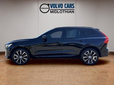 2023 Volvo XC60 B5 Plus Dark Theme