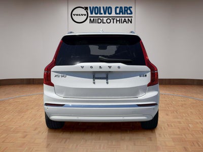 2024 Volvo XC90 B5 Plus